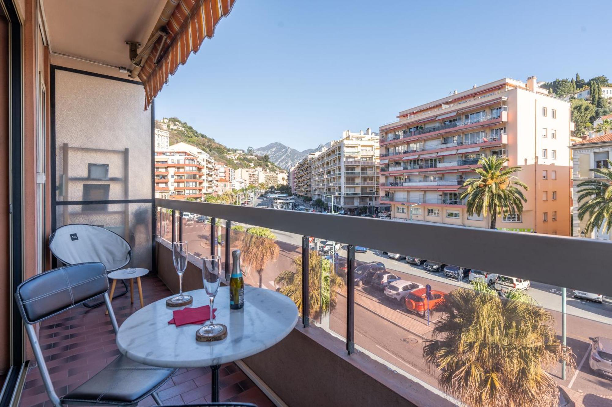 Fabuleux Appartement 2 Personnes Au Coeur De Menton, Climatise Et Proche Gares Routiere Et Sncf Buitenkant foto