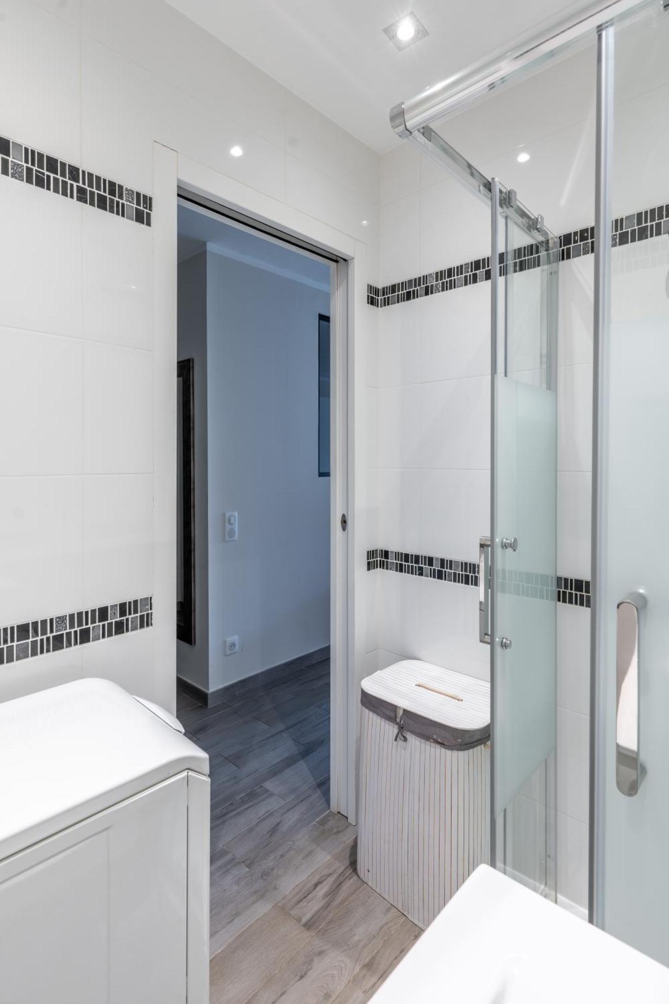 Fabuleux Appartement 2 Personnes Au Coeur De Menton, Climatise Et Proche Gares Routiere Et Sncf Buitenkant foto
